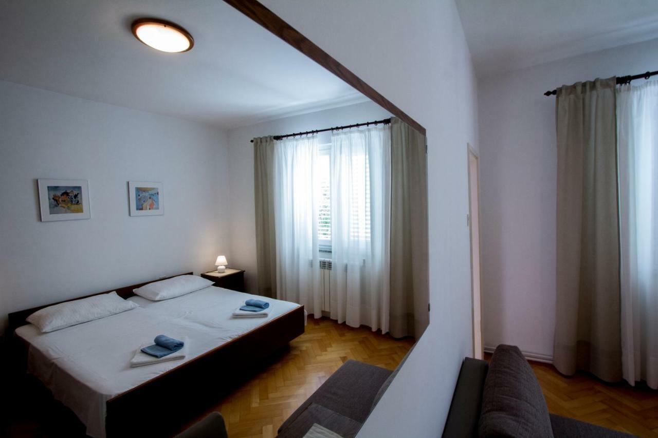 Sobe Tonica Krk Town Exterior foto